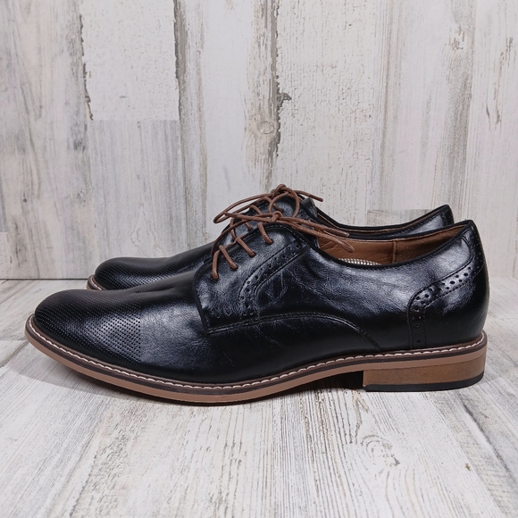 Steve Madden Black Leather Cap Toe Derby Dress Shoes Perforated Detail #1516 - Picture 1 of 14